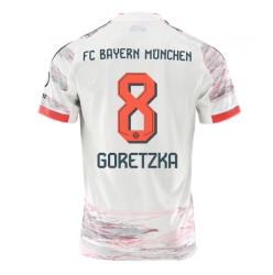 Bayern Munich Leon Goretzka #8 Auswärtstrikot 2025-26 Kurzarm