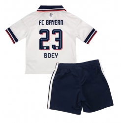 Bayern Munich Sacha Boey #23 Auswärtstrikot Kinder 2026-27 Kurzarm (+ kurze hosen)
