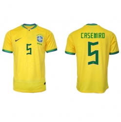 Brasilien Casemiro #5 Heimtrikot WM 2022 Kurzarm