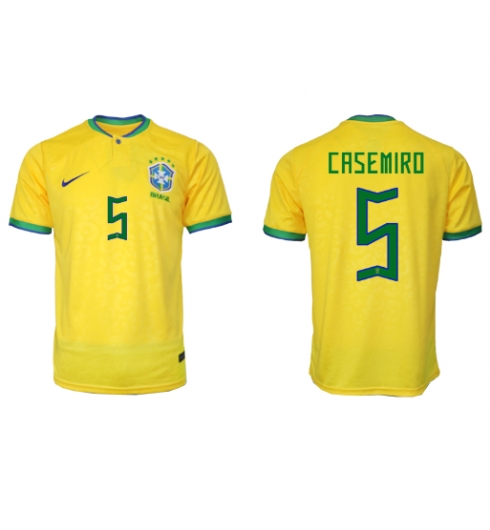 Brasilien Casemiro #5 Heimtrikot WM 2022 Kurzarm