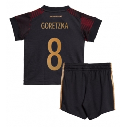Deutschland Leon Goretzka #8 Auswärtstrikot Kinder WM 2022 Kurzarm (+ kurze hosen)