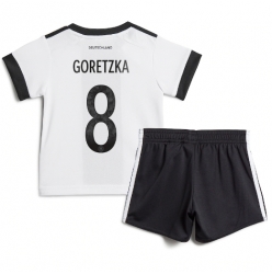Deutschland Leon Goretzka #8 Heimtrikot Kinder WM 2022 Kurzarm (+ kurze hosen)