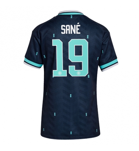 Deutschland Leroy Sane #19 Auswärtstrikot Frauen WM 2026 Kurzarm Deutschland Leroy Sane #19 Auswärtstrikot Frauen WM 2026 Kurzarm