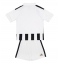 Juventus Heimtrikot Kinder 2026-27 Kurzarm (+ kurze hosen)