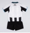 Newcastle United Heimtrikot Kinder 2025-26 Kurzarm (+ kurze hosen)